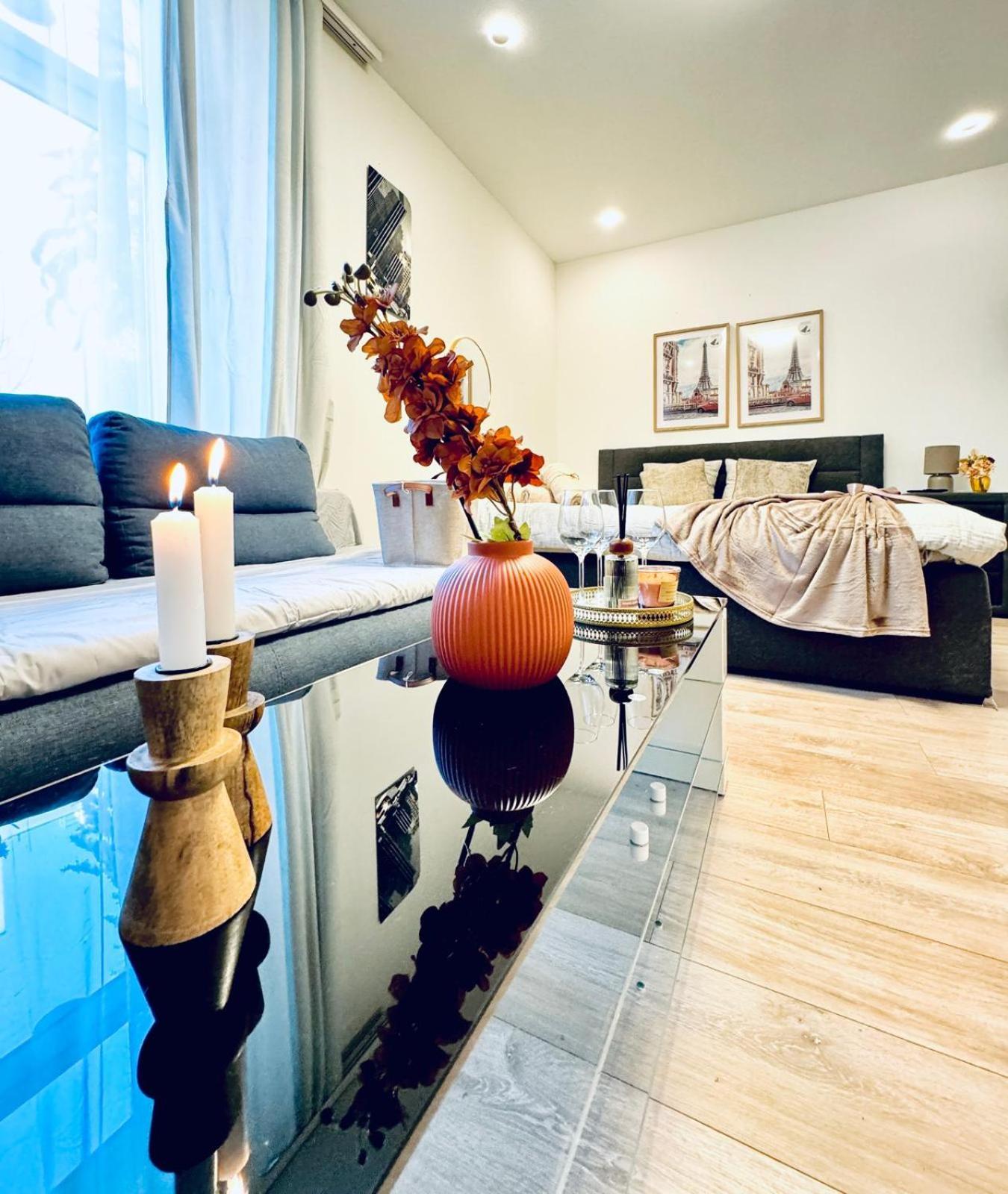 Central King Studio - 10 Mins Walk From Downtown فيينا المظهر الخارجي الصورة