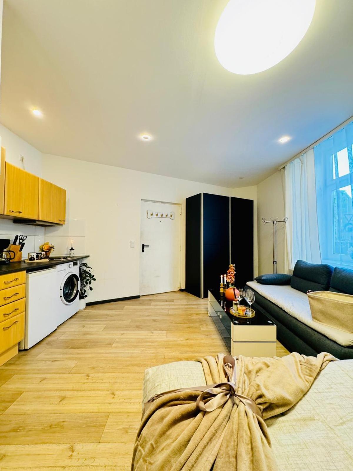 Central King Studio - 10 Mins Walk From Downtown فيينا المظهر الخارجي الصورة